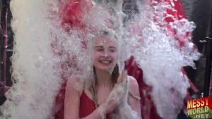 the-messyworld-human-carwash_20.jpg
