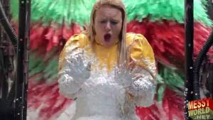 the-messyworld-human-carwash_40.jpg