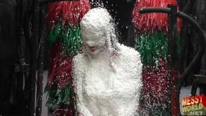 the-messyworld-human-carwash_47.jpg