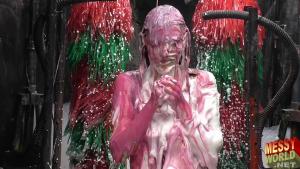 the-messyworld-human-carwash_48.jpg